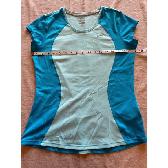 Nike Running Dri-Fit Teal Shirt Women's M - Picture 3 of 6